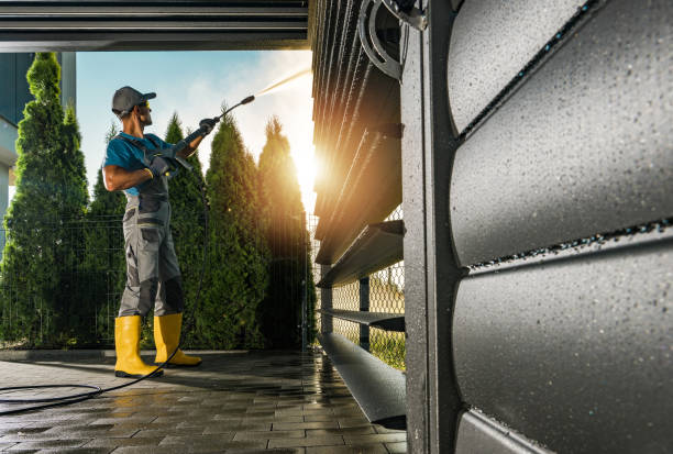 Professional Pressure Washing Services in Parker, FL